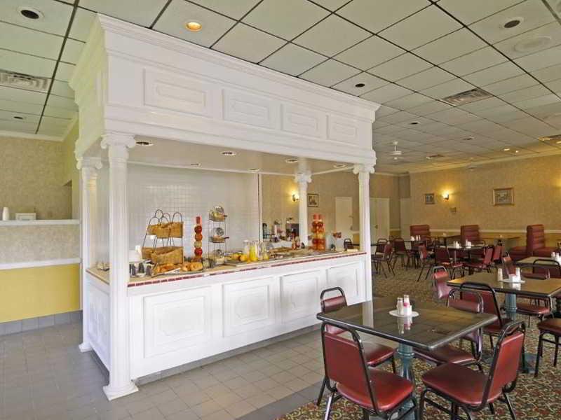 Days By Wyndham Near Stewart, Newly Renovated, Free Hot Breakfast, Restaurant And Bar Hinesville