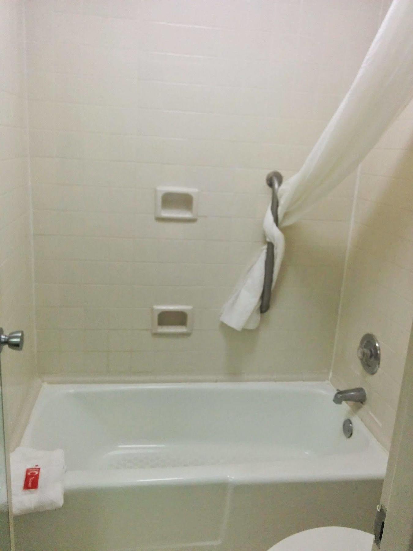 Hotel Days By Wyndham Near Stewart, Newly Renovated, Free Hot Breakfast, Restaurant And Bar 2*